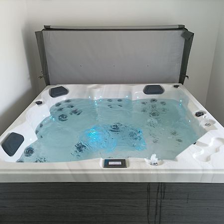 La Grande Baie Spa Privatif A 15 Min Du Mt St Michel Pleine-Fougeres Ngoại thất bức ảnh