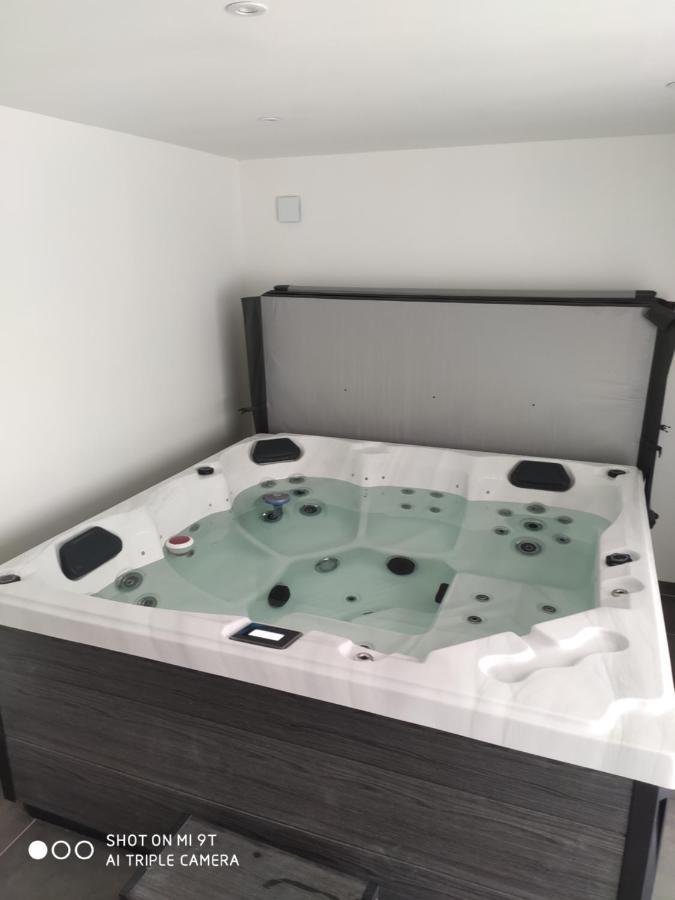 La Grande Baie Spa Privatif A 15 Min Du Mt St Michel Pleine-Fougeres Ngoại thất bức ảnh