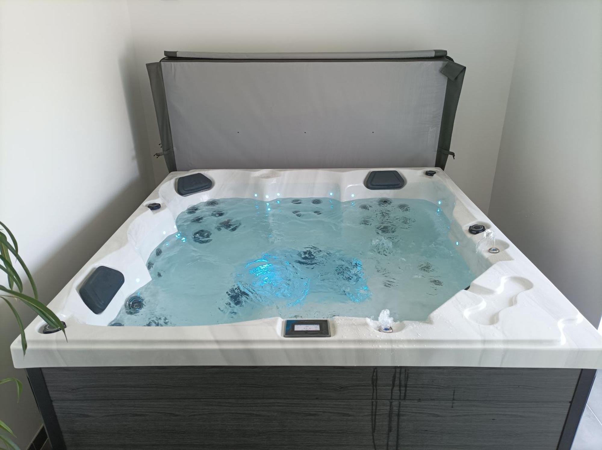 La Grande Baie Spa Privatif A 15 Min Du Mt St Michel Pleine-Fougeres Ngoại thất bức ảnh